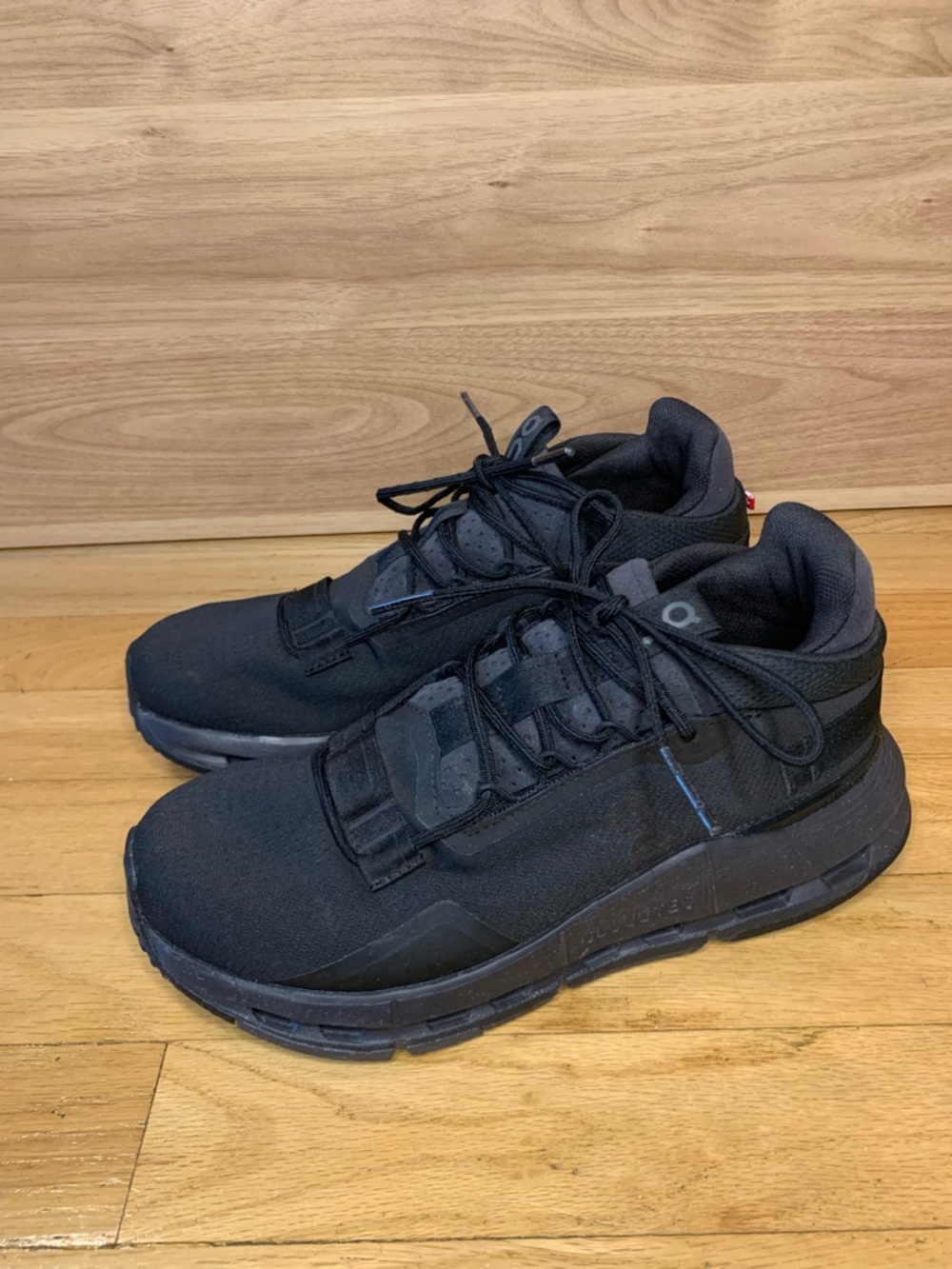 On Cloudnova 2 Sneakers in Black - Size 7